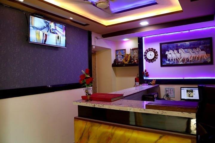Hotel Citizen Inn Ахмедабад Екстериор снимка